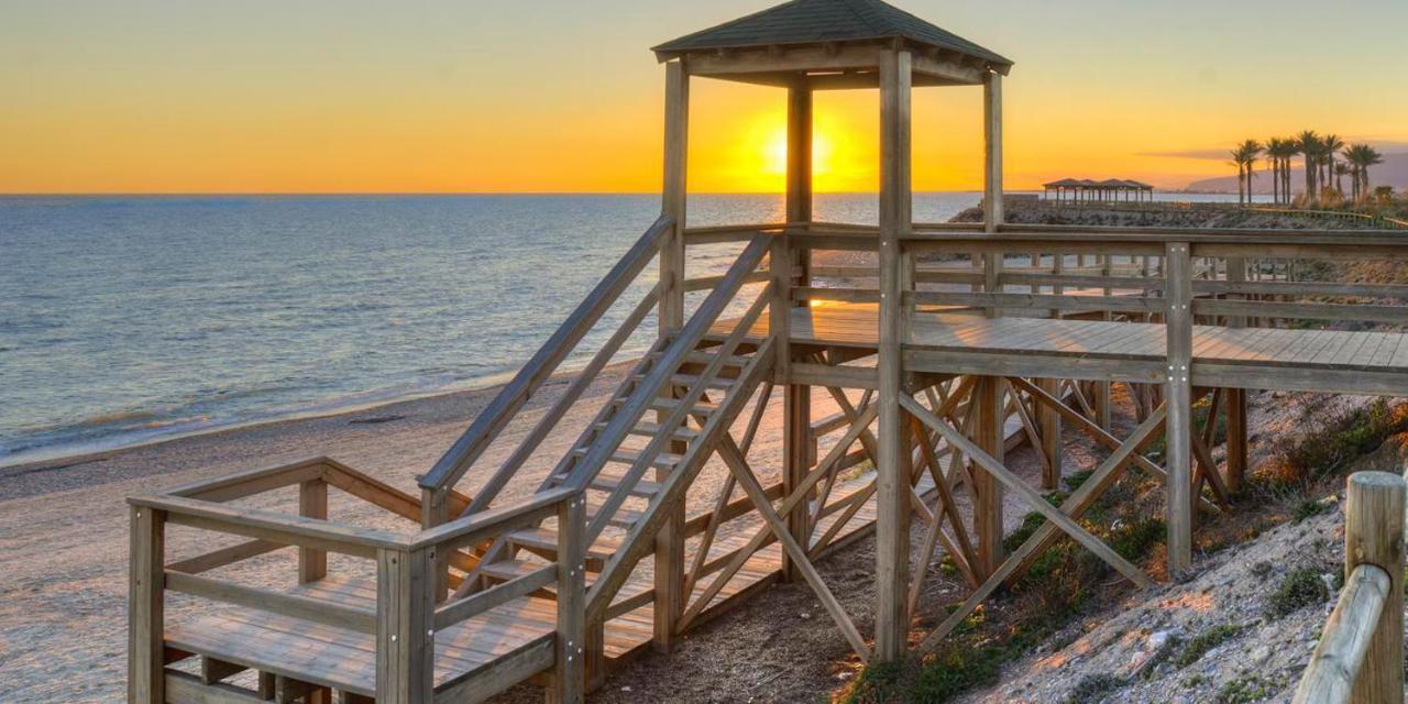Апартаменты Atico Costa Toyo Ретамар Экстерьер фото